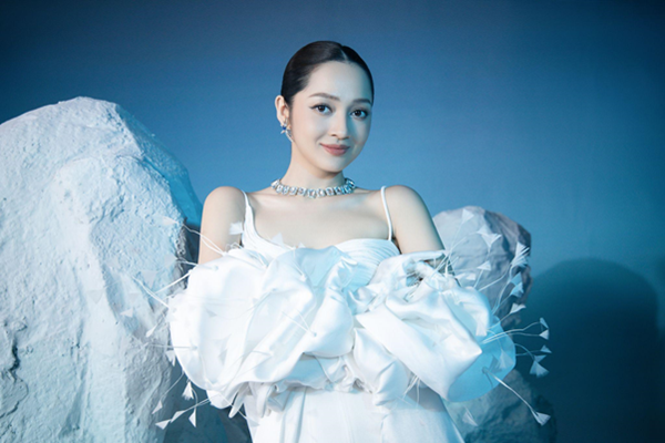 B Ray, Bảo Anh, Mie bật mí về hành trình tỏa sáng chân dung cùng Vivo V29 series - Anh 2