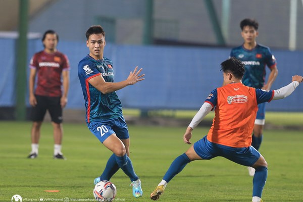 Tuyển Việt Nam tích cực tập luyện, chuẩn bị cho vòng loại World Cup 2026 - Anh 2
