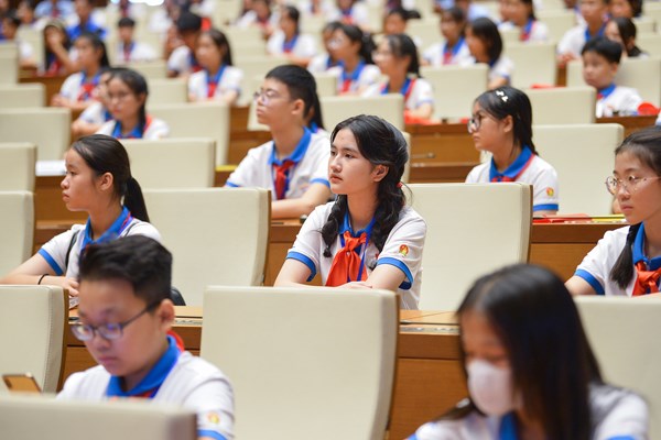 Tội phạm trẻ em, nỗi đau người lớn (Bài cuối): Để trẻ tránh xa tội ác - Anh 1