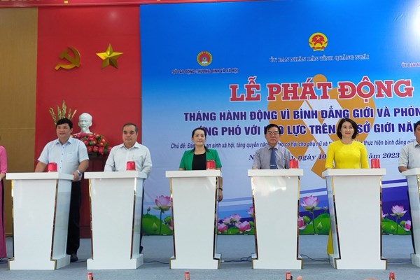 Quảng Ngãi phát động Tháng hành động vì bình đẳng giới - Anh 1