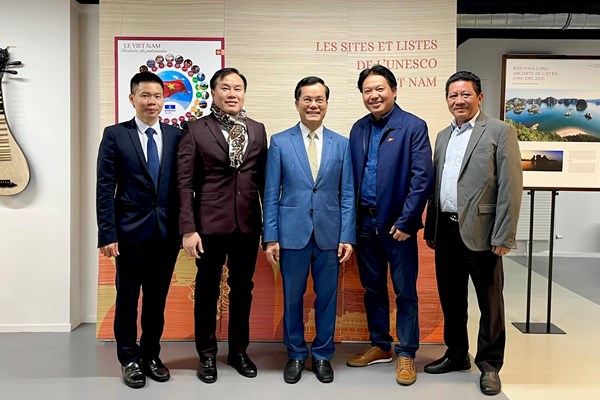 Ấn tượng võ Việt trong Ngày Việt Nam tại Pháp 2023 - Anh 1