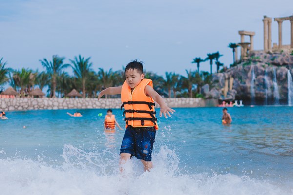 Tuổi thơ hạnh phúc của những cư dân nhí tại “miền biển” giữa lòng Hà Nội - Anh 9