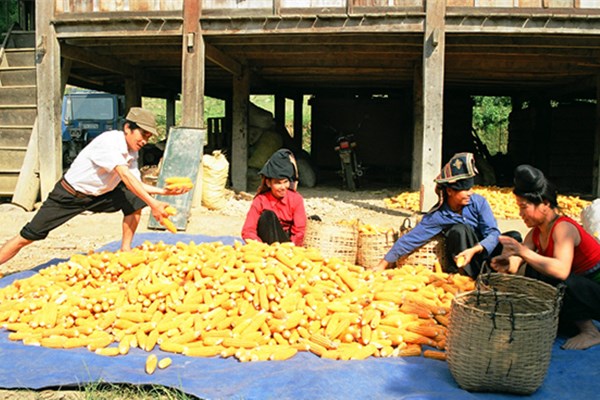 Keng Đu - Nơi sừng sững hai “cổng trời” - Anh 3