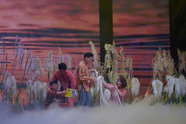 Chung khảo Liên hoan “Gia đình văn hoá tiêu biểu” thành phố Hà Nội - Anh 2