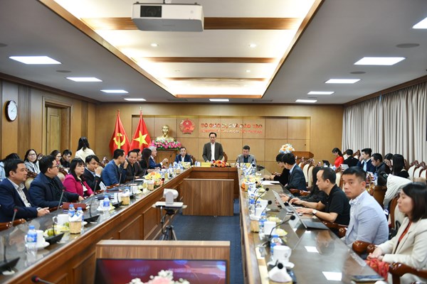 Gần 800 tác phẩm tham dự Giải Báo chí toàn quốc “Vì sự nghiệp Giáo dục Việt Nam” năm 2023 - Anh 1