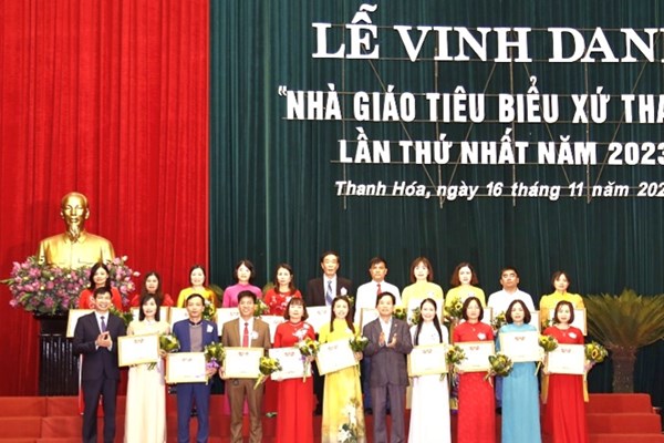 Vinh danh Nhà giáo tiêu biểu xứ Thanh - Anh 1