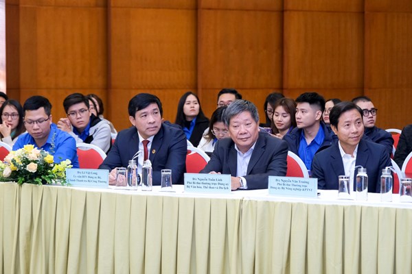 Tăng cường nhận thức của thanh niên về văn hoá sở hữu trí tuệ - Anh 1