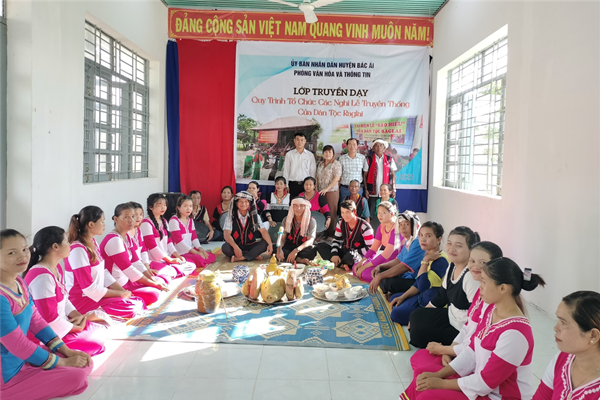 Nhân lên giá trị văn hóa truyền thống - Anh 1