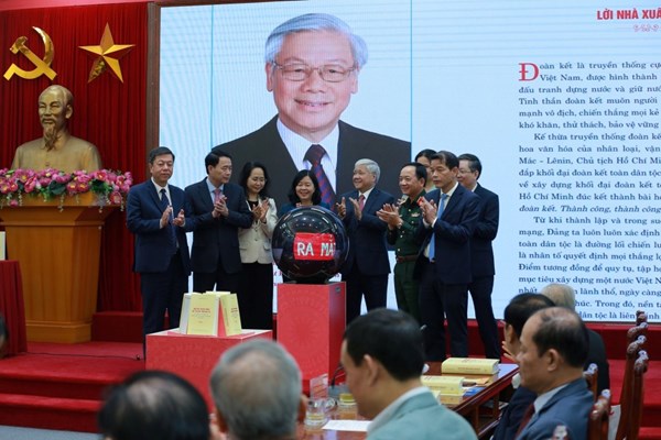 Ra mắt cuốn sách của Tổng Bí thư Nguyễn Phú Trọng về truyền thống đại đoàn kết toàn dân tộc - Anh 3