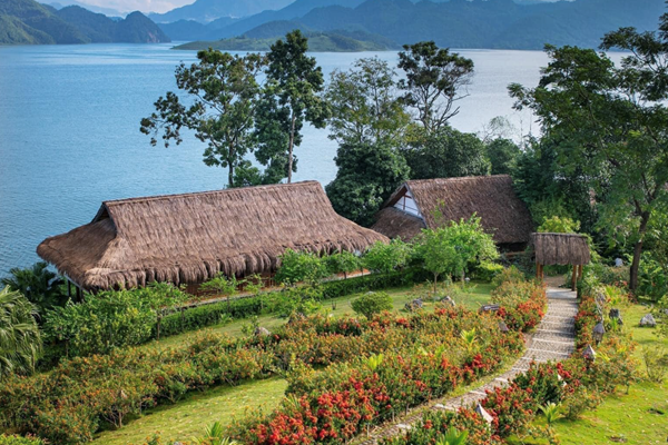 Phát triển du lịch nông thôn: Làm giàu từ lợi thế của địa phương - Anh 1