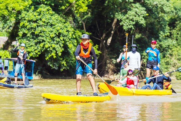 Cùng hành động phát triển du lịch xanh, bền vững - Anh 2