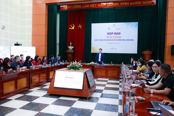 24 tác phẩm sẽ được vinh danh tại Lễ trao giải Cuộc thi sáng tác văn học đề tài công nhân - Anh 1