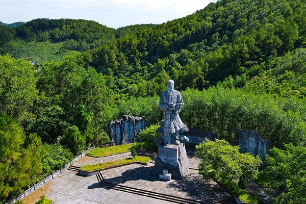 UNESCO vinh danh Đại danh y Hải Thượng Lãn Ông Lê Hữu Trác - Anh 4