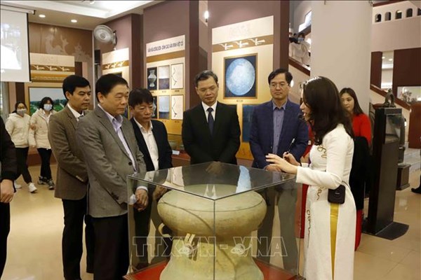Trưng bày sức sống mạnh mẽ của văn hóa Đông Sơn - Anh 1