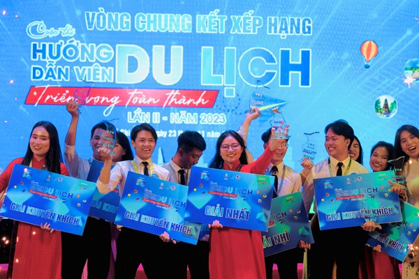 Chung kết cuộc thi Hướng dẫn viên du lịch triển vọng TP.HCM - Anh 2