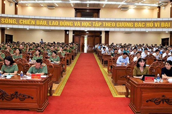 Hậu Giang tổ chức Hội nghị tập huấn công tác nhân quyền năm 2023 - Anh 1
