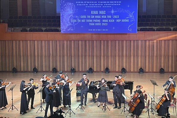 Khai mạc Cuộc thi Âm nhạc mùa Thu và Cuộc thi hát Thính phòng - Nhạc kịch - Hợp xướng toàn quốc - Anh 2