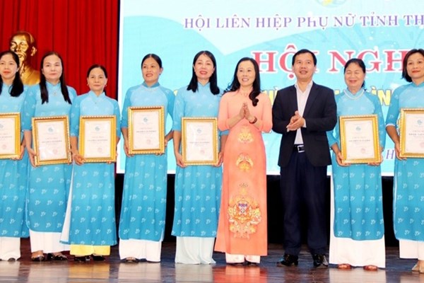 Giao lưu mô hình “Gia đình 5 có, 3 sạch” tiêu biểu tỉnh Thanh Hóa - Anh 1