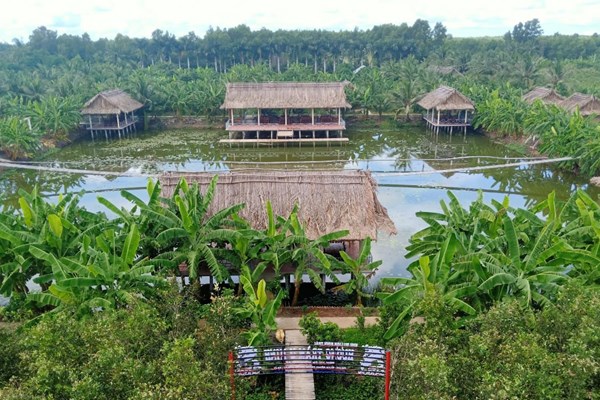 Du lịch bền vững gắn với thích ứng biến đổi khí hậu - Anh 1