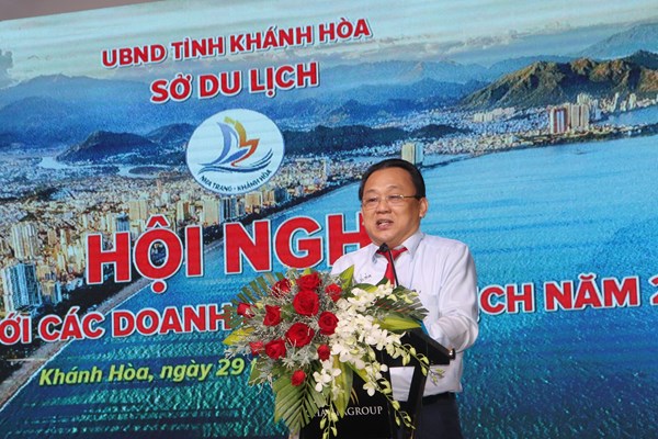Khánh Hòa: Đối thoại tháo gỡ vướng mắc cho doanh nghiệp du lịch - Anh 2