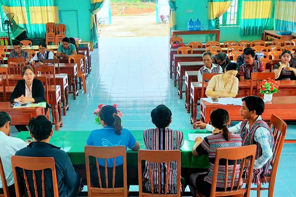 Phụ nữ Hành Tín Tây thay đổi 
