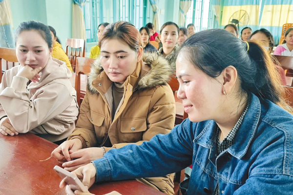 Phụ nữ Hành Tín Tây thay đổi 
