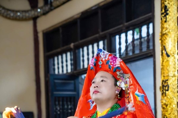 Đẩy lùi biến tướng, quảng bá nét đẹp di sản Tín ngưỡng Thờ Mẫu - Anh 4
