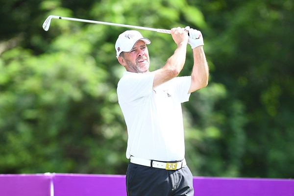 Golfer huyền thoại MacKenzie ghi HIO tại giải Vinpearl DIC Legends Việt Nam - Anh 1