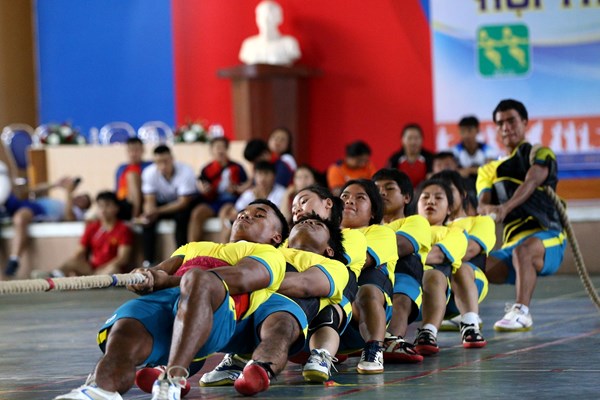 Sôi nổi Hội thi thể thao quần chúng các dân tộc vùng Tây Nguyên - Anh 8
