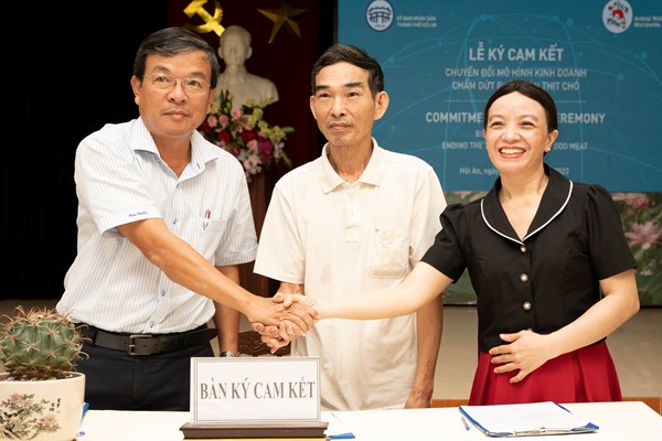 Hội An đóng cửa một nhà hàng thịt chó, mèo - Anh 1