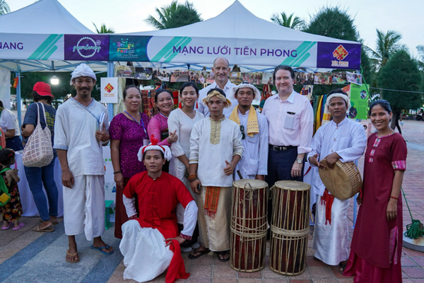 Lễ hội âm nhạc và Kết nối cộng đồng BridgeFest tại TP.HCM - Anh 2