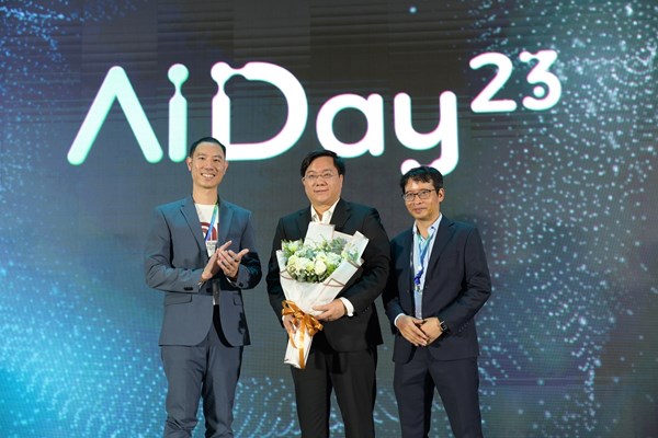 AI Day 2023 khai mạc với chủ đề “AI – tái thiết thực tại” - Anh 3