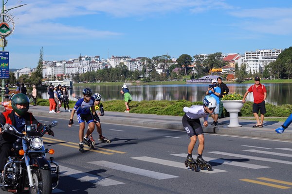 Giải đua Roller Sports các đội mạnh quốc gia năm 2023 - Anh 1