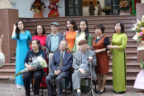 45 năm cái nôi đào tạo lý luận, phê bình mỹ thuật Việt Nam - Anh 1