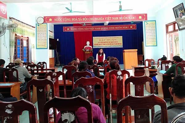 Tuyên truyền giảm thiểu tình trạng tảo hôn và hôn nhân cận huyết thống trong vùng đồng bào DTTS ở Tuyên Hoá - Anh 1