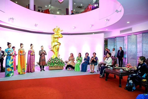 Đạo diễn Quang Tú: Quảng bá văn hoá áo dài phải thực sự có tình yêu và niềm đam mê! - Anh 5
