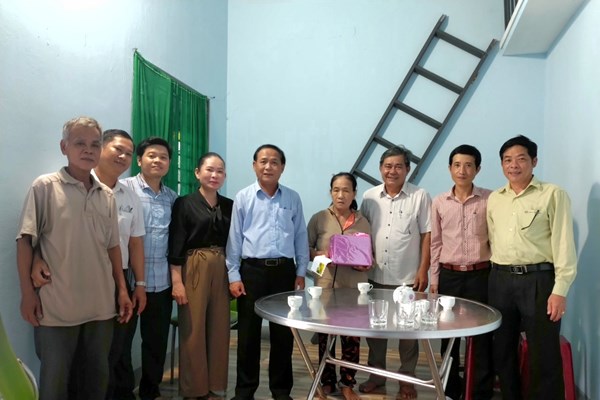 Ấm áp những ngôi nhà đại đoàn kết - Anh 3