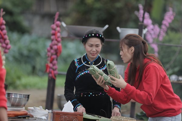 Phát triển gameshow truyền hình về ẩm thực: Quảng bá văn hóa ẩm thực Việt - Anh 1