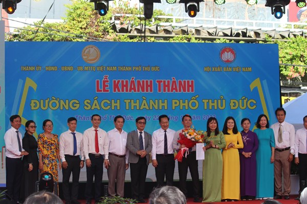 TP.HCM: Khánh thành Đường sách TP Thủ Đức - Anh 1