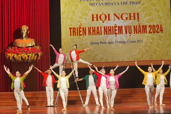 Ngành VHTT Quảng Bình nỗ lực thực hiện hiệu quả các lĩnh vực hoạt động - Anh 1