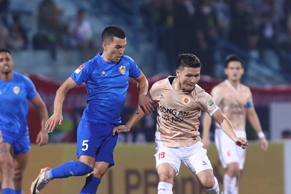 Công an Hà Nội thắng thuyết phục B.Bình Dương tại vòng 8 V.League - Anh 1