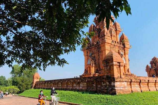 Khó khăn thu hút đầu tư vào Làng Văn hóa - Du lịch các dân tộc Việt Nam: Cấp bách tìm hướng tháo gỡ - Anh 2
