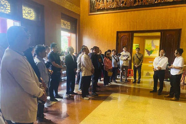 Bình Định liên kết phát triển du lịch với các tỉnh Nam Lào - Anh 2