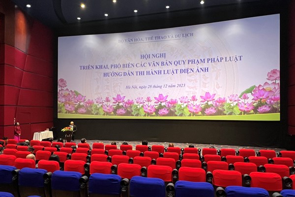 Thi hành Luật Điện ảnh: Doanh nghiệp phổ biến phim trên không gian mạng lo… phạm luật - Anh 1