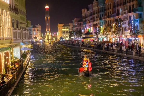 Khám phá tour du lịch đêm cực đã cho giới trẻ Hà thành dịp lễ này - Anh 10