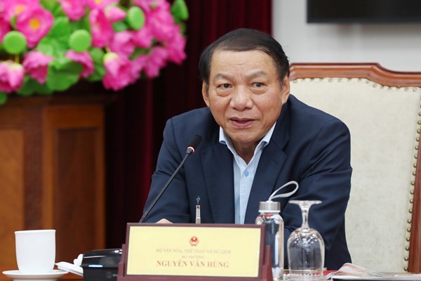Bộ trưởng Nguyễn Văn Hùng: Cầu thị và lắng nghe những ý kiến tâm huyết giúp ngành ngày càng phát triển - Anh 1