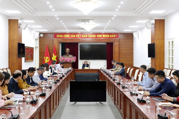 Bộ trưởng Nguyễn Văn Hùng: Cầu thị và lắng nghe những ý kiến tâm huyết giúp ngành ngày càng phát triển - Anh 3