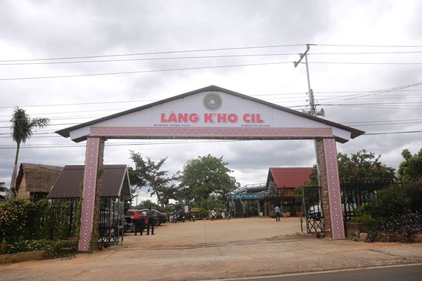 Làm du lịch ở làng K’Ho Cil - Anh 3