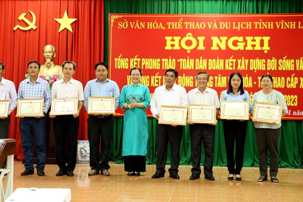 Vĩnh Long: Hiệu quả thiết thực từ phong trào “Toàn dân đoàn kết xây dựng đời sống văn hóa” - Anh 1