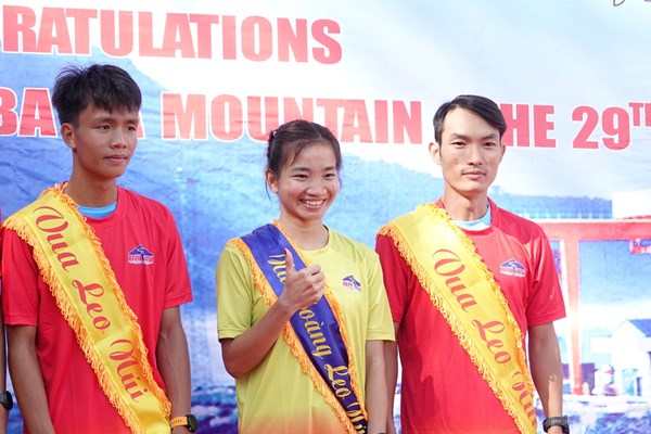 Hoàng Nguyên Thanh, Nguyễn Thị Oanh không có đối thủ tại giải “Chinh phục đỉnh cao Bà Rá” - Anh 4